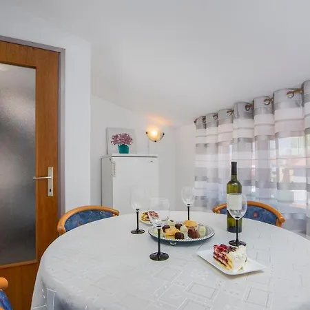 Apartment Apartment Blu Pula