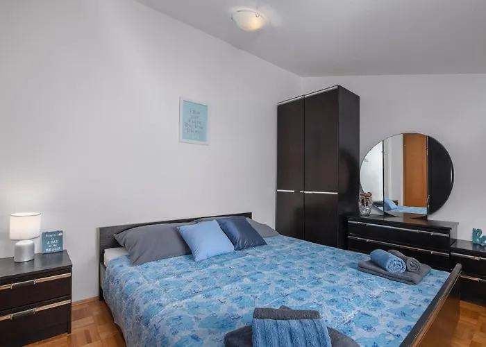 Apartment Blu 풀라